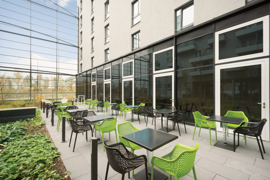 Super 8 by Wyndham Munich City West - Terrasse